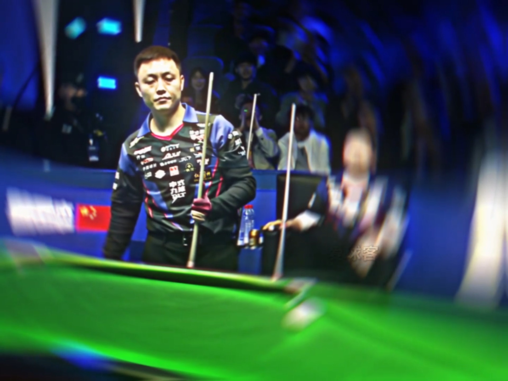 这位来自奥 这位来自奥